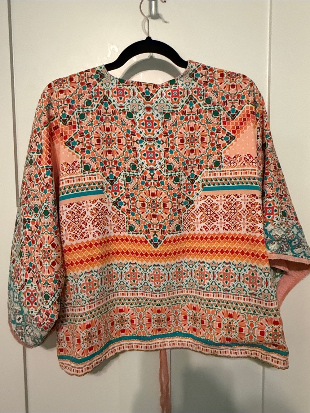 Chico's Peach and Teal Tile-Print Zip Front Cropped Jacket Blouse - Picture 5 of 11